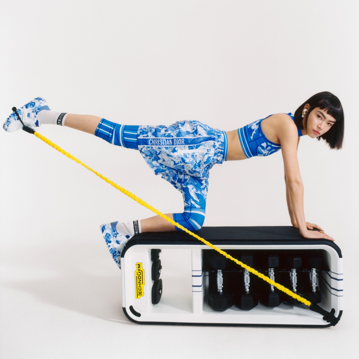 1.DIORXTECHNOGYM_1X1_0006_1621_IMGN_LJC211125_DIOR_TECHNOGYM_01_sRGB_F1